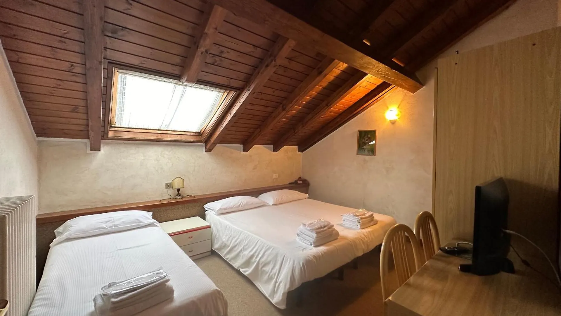 Hotel Alpi - Foza 2*,